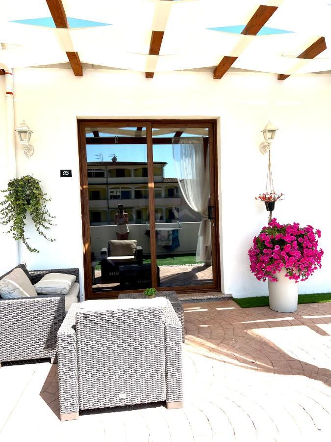 Le Residenze Del Mare Affittacamere La Caletta Exterior photo